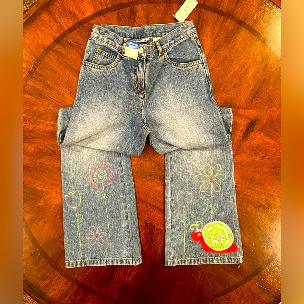Talbots Kids Girl Embroidered Jeans. NWT. Size 8 slim.